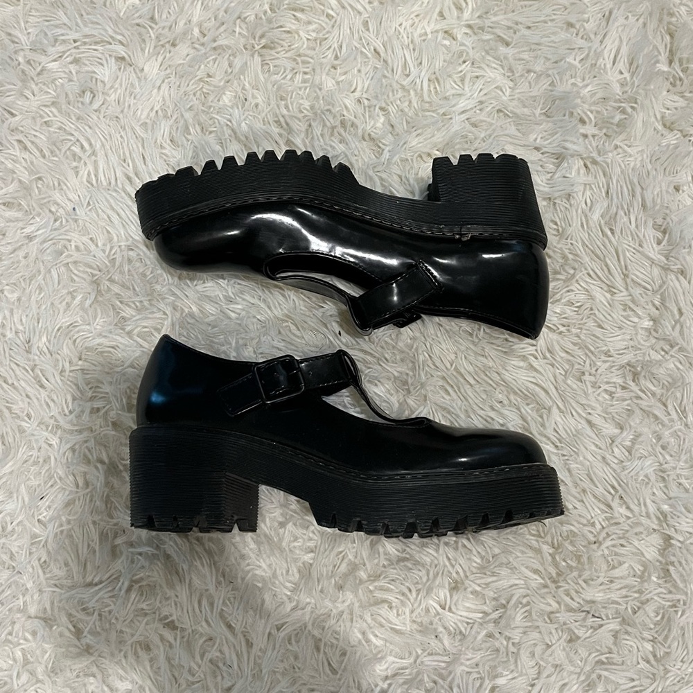 Mary Jane Casual Shoes with Strap
